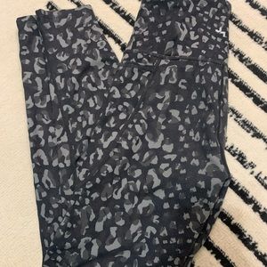 Cheetah print leggings